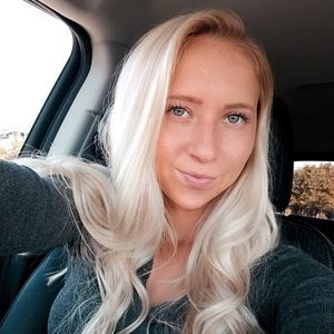 Meet your Posher, Charlotte